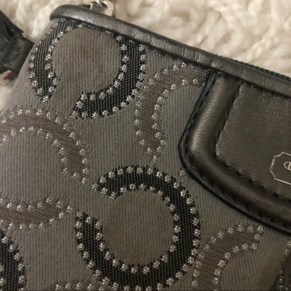 Coach Wristlet - Picture 3 of 7
